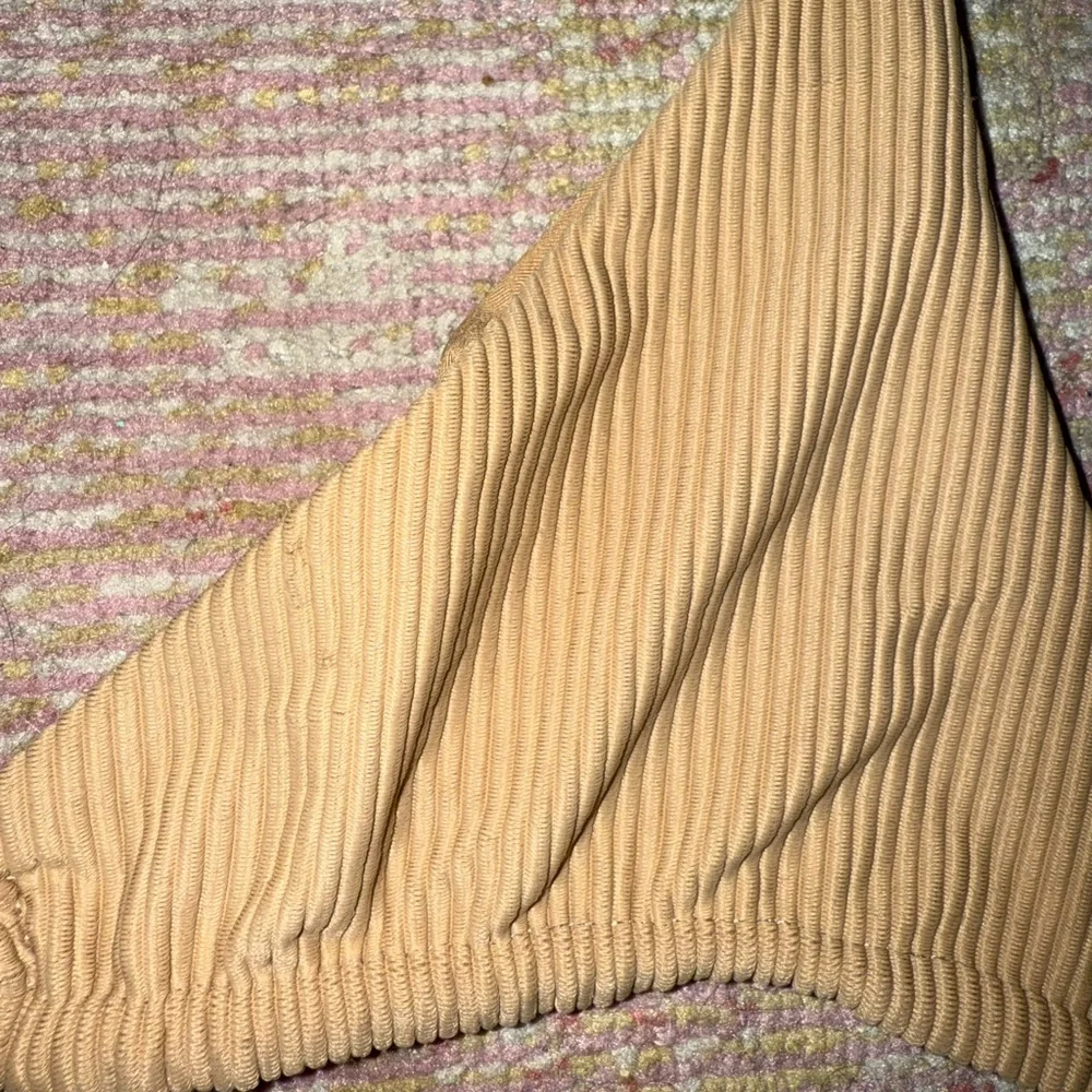Tan Ribbed Triangle Bikini Top - Picture 2 of 3
